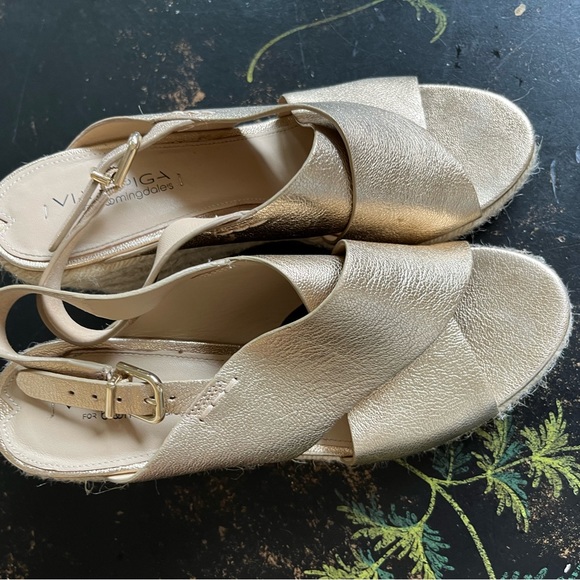 Cute wedges for the summer - Picture 3 of 4